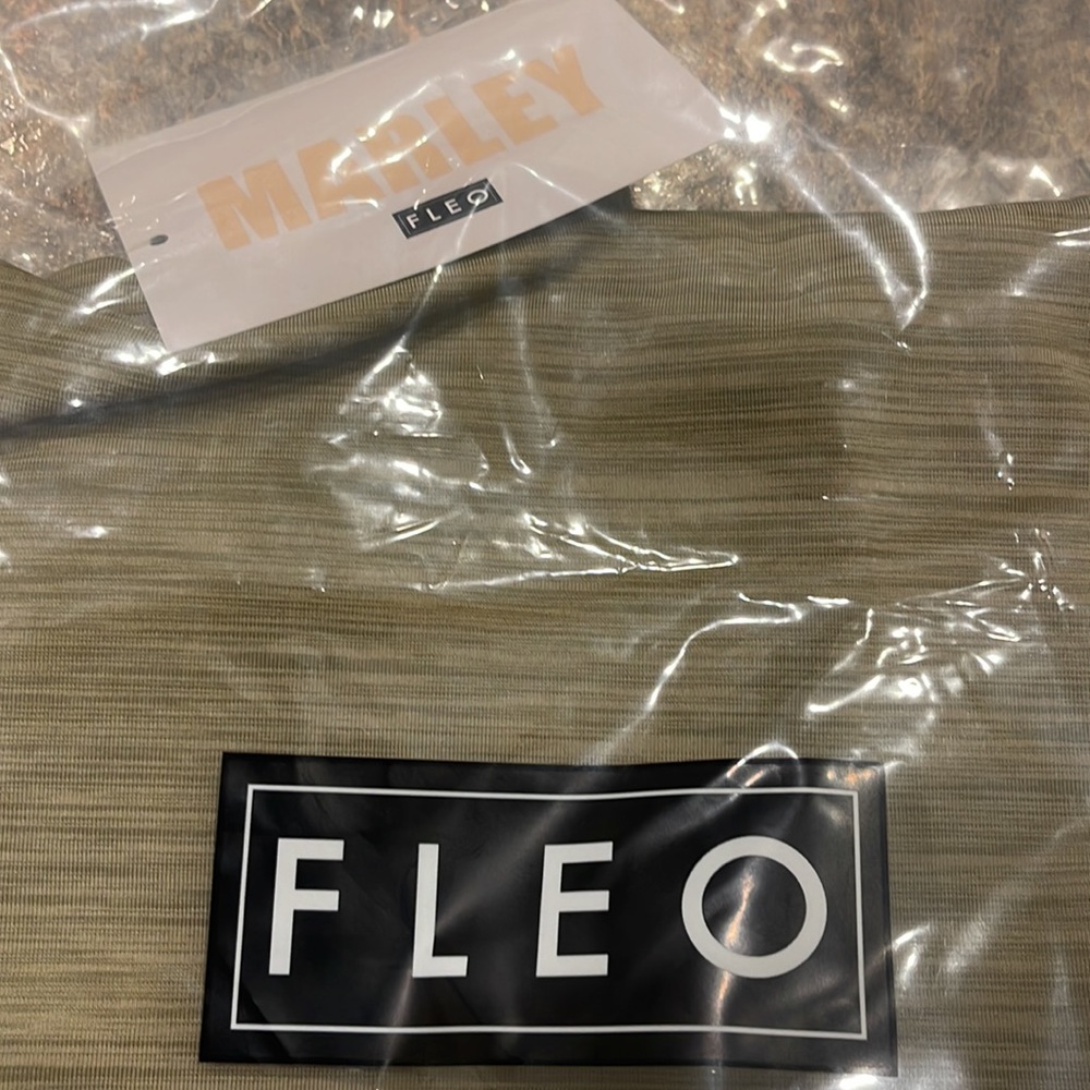 Brand New With Tags FLEO Marley Sage Pocket Joggers Large - Picture 9 of 9
